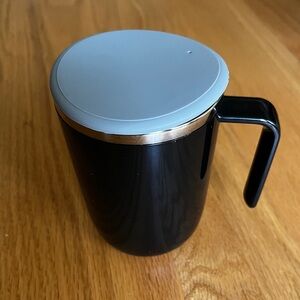 Black Stainless Steel Self-Stirring Mug with Lid